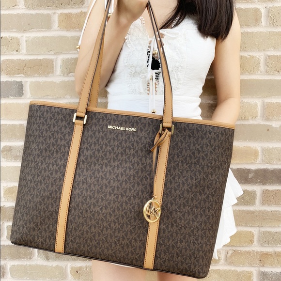 Michael Kors Handbags - Michael kors brown large laptop tote